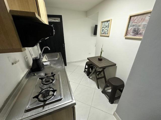 Apartahotel Malaga Medellín Zewnętrze zdjęcie