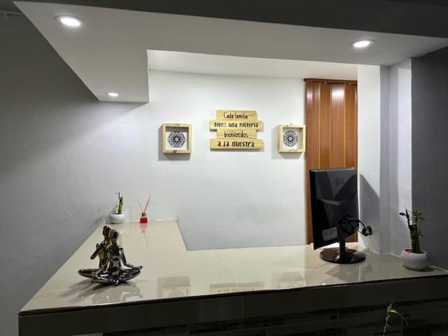 Apartahotel Malaga Medellín Zewnętrze zdjęcie